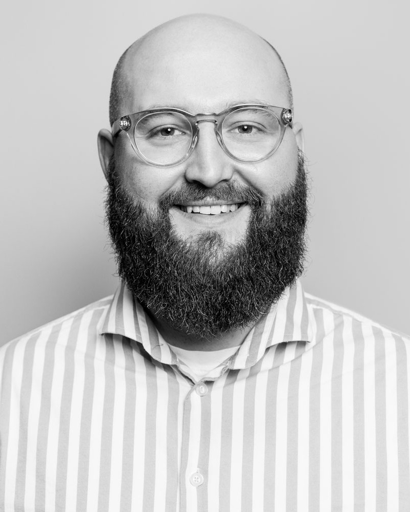 Digital marketing konsulent, Emil Elert