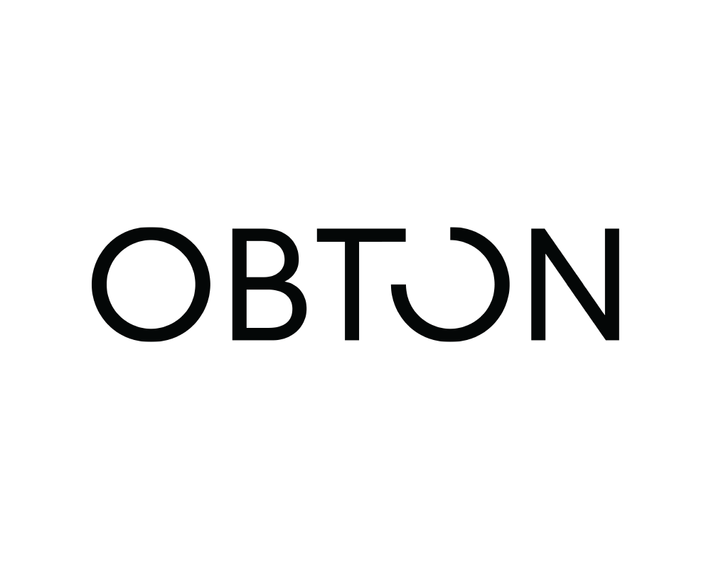 OBTONs logo i sort tekst på hvid baggrund